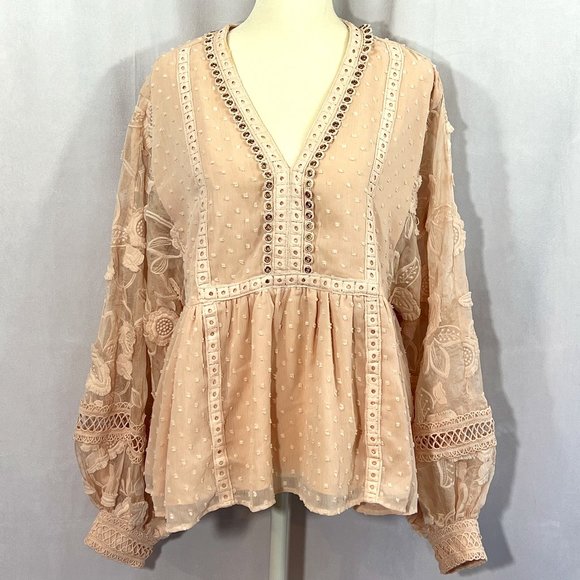 Gorgeous ALLISON New York Floral Embroidered Blouse in Blush Size Medium - Picture 1 of 12